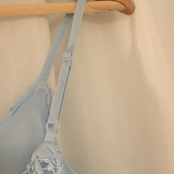 Blue Floral Lace Layered Cami Adjustable - Picture 5 of 6